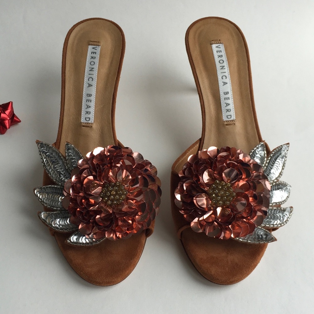 VERONICA BEARD SANDALS